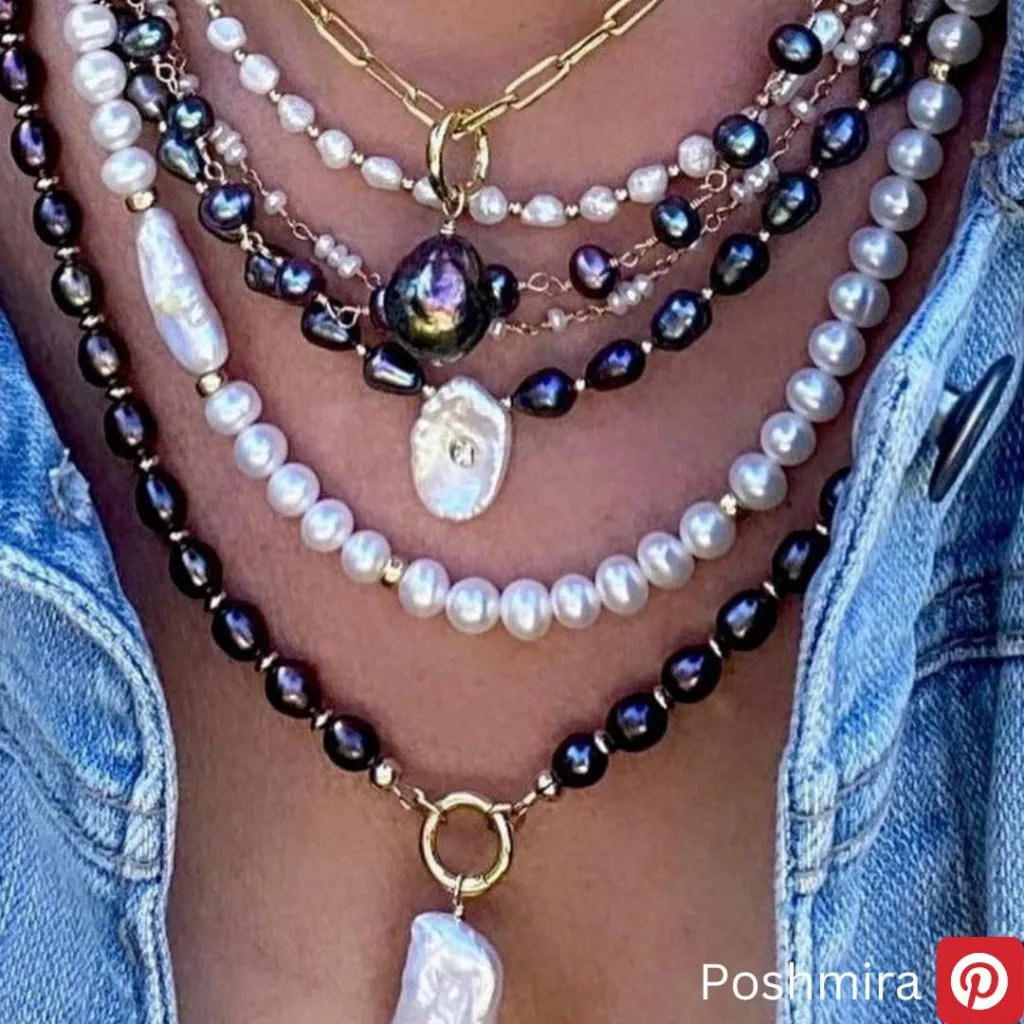 Mix peacock pearls with other pearl varieties or gemstones