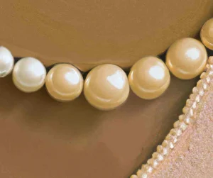 How to Buy a Pearl Necklace